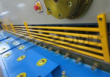 球面工作臺(tái).jpg 球面工作臺(tái).jpg