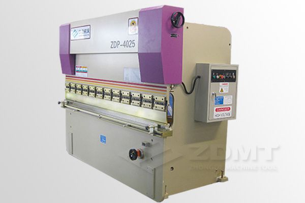 ZDP-4025.jpg ZDP-4025.jpg